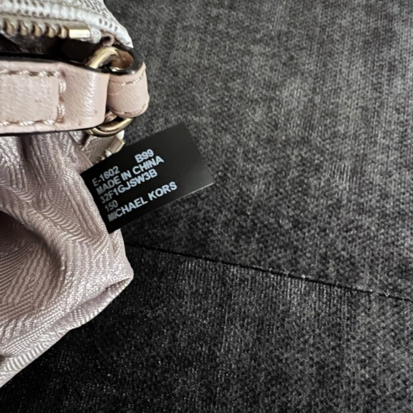 Michael Kors, bag, wallet - Picture 10 of 10